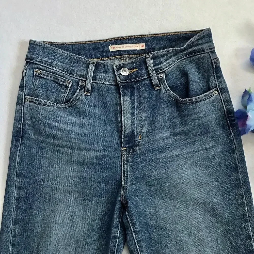 Levi's NWOT 724 High Rise Straight Crop Jeans Women 26 - Picture 3 of 12